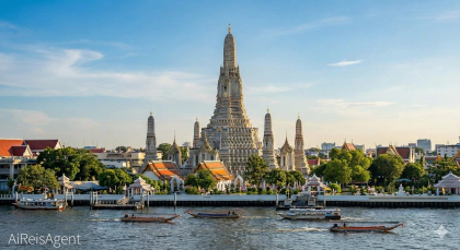 Wat Pho - The Reclining Buddha in Bangkok